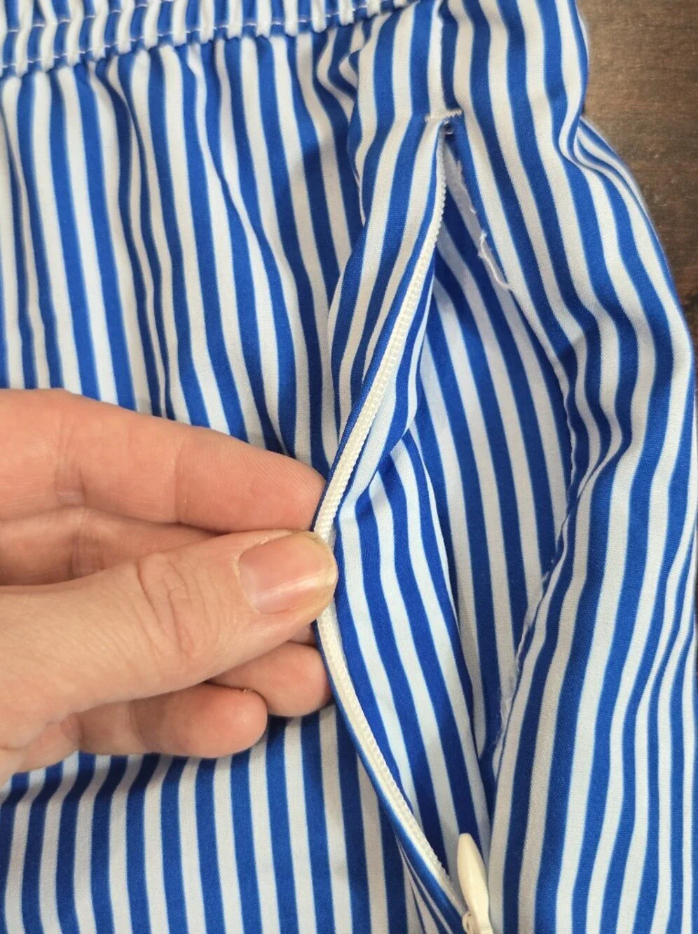 Maamgic Blue White Striped Swim Trunks Men's Medium Lined Zip Pocket Beach